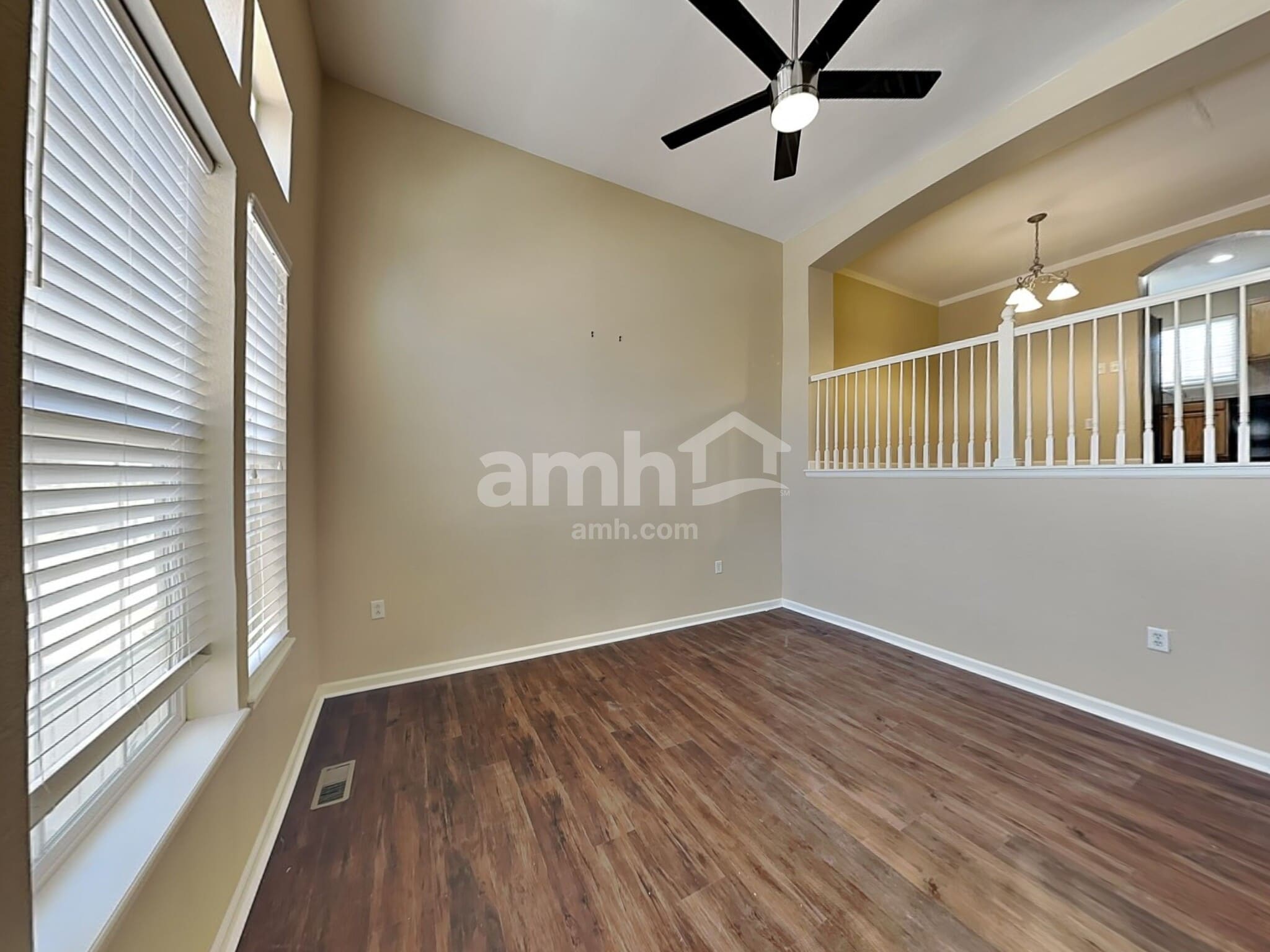 Building Photo - 1473 Bergen Rock St