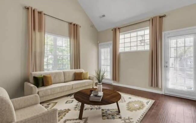 Building Photo - 8638 Grassy Oak Trail