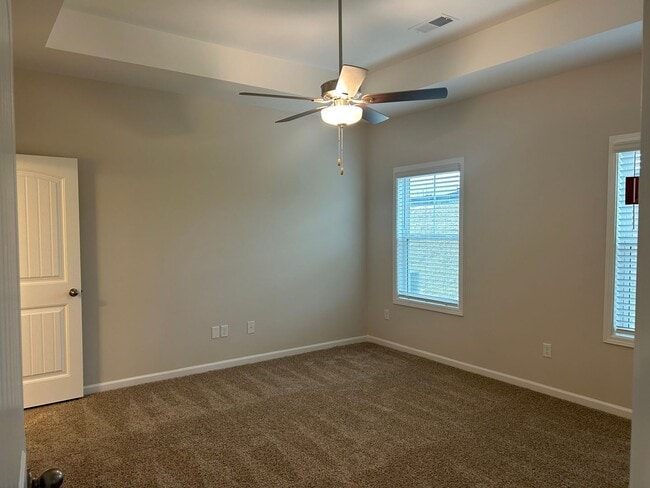 Building Photo - One Level Townhome