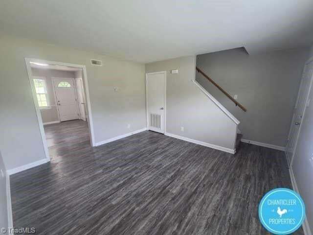 Building Photo - 501 Greenbriar Rd
