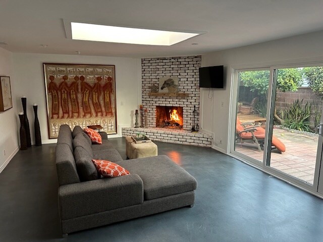 Building Photo - 13034 Hindry Ave