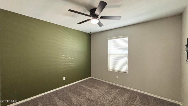 Building Photo - 11613 Flor Galatea Wy