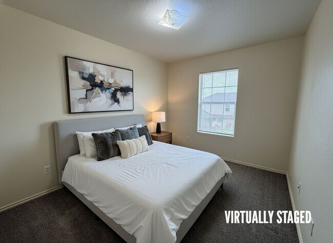 Building Photo - 4407 Abigail Dr