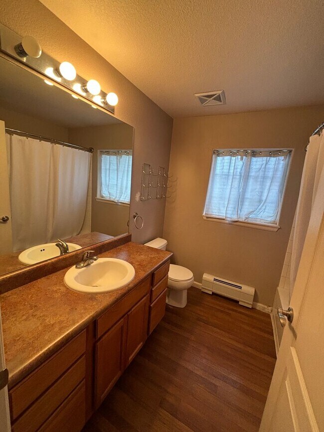 Building Photo - Apartment at River Park Condos