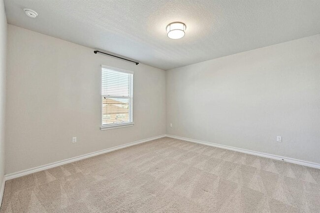 Building Photo - 5508 Mickelson Cove