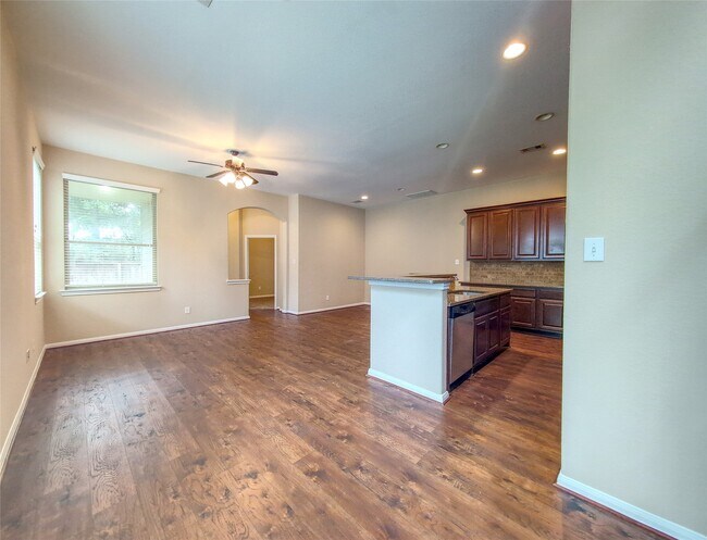 Building Photo - 26 Cheswood Manor Drive