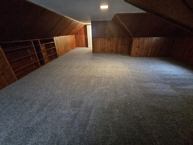 Building Photo - 24630 Alberton Rd