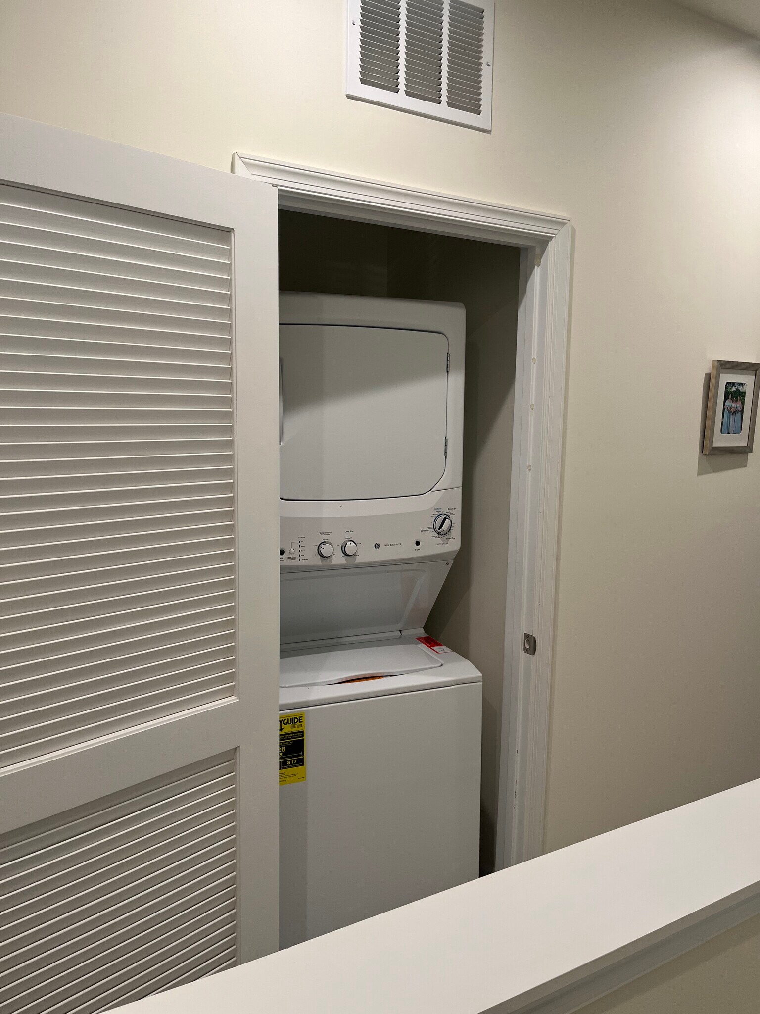 Building Photo - 6300 Cleburne Ct