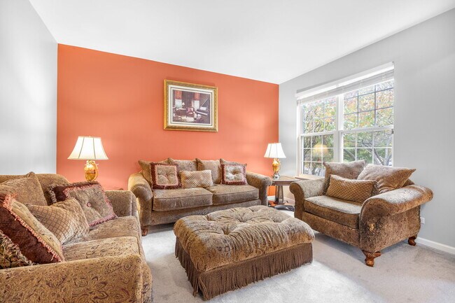 Building Photo - 2566 Rourke Dr