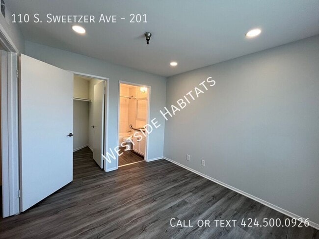 Building Photo - 110 Sweetzer Ave