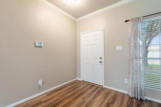 Building Photo - 15422 Elm Leaf Pl