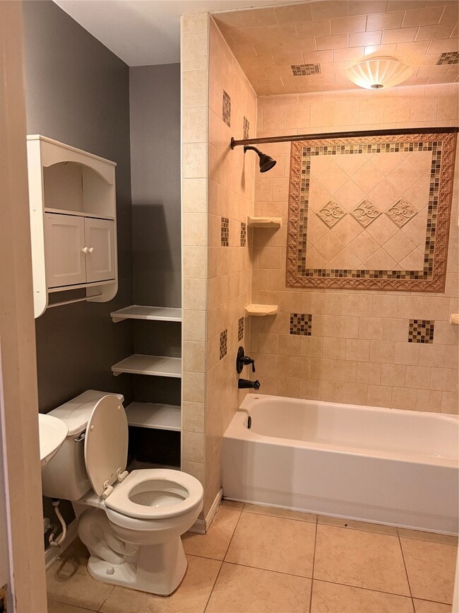 Building Photo - 5334 Tallowpine Terrace
