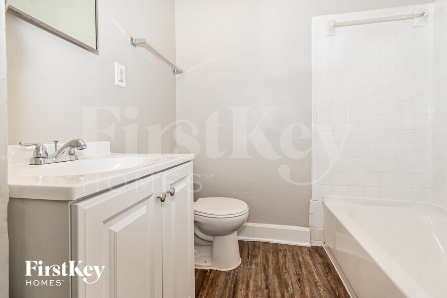 Building Photo - 3682 Buffalo Rd