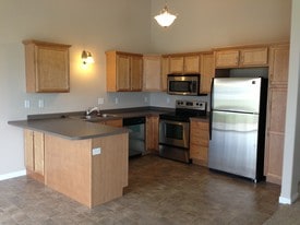 The Pines Townhomes Kitchen - The Pines Townhomes