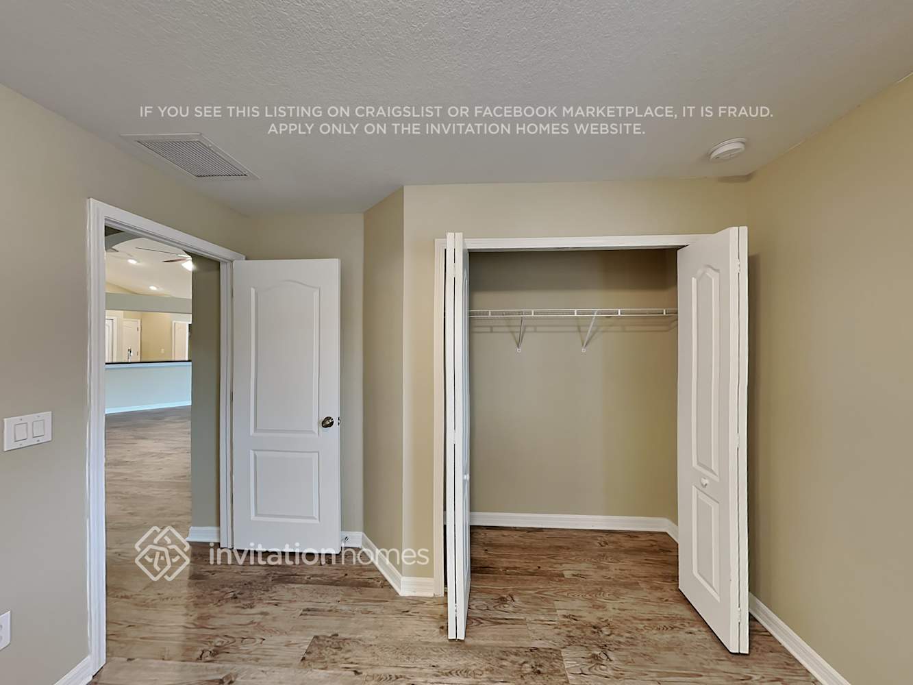 Building Photo - 8013 Alamosa Wood Ave