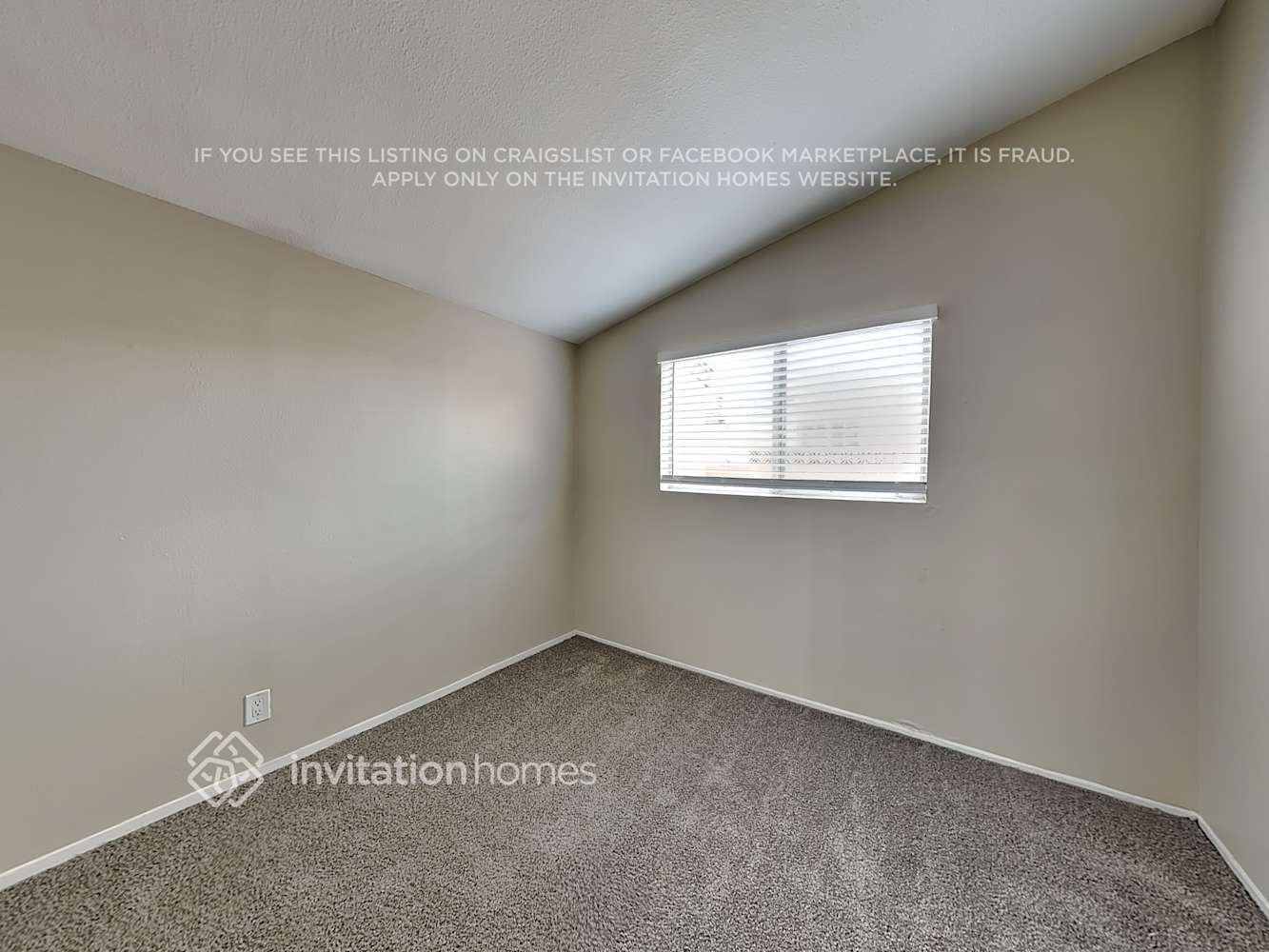 Building Photo - 27210 Marchland Ave