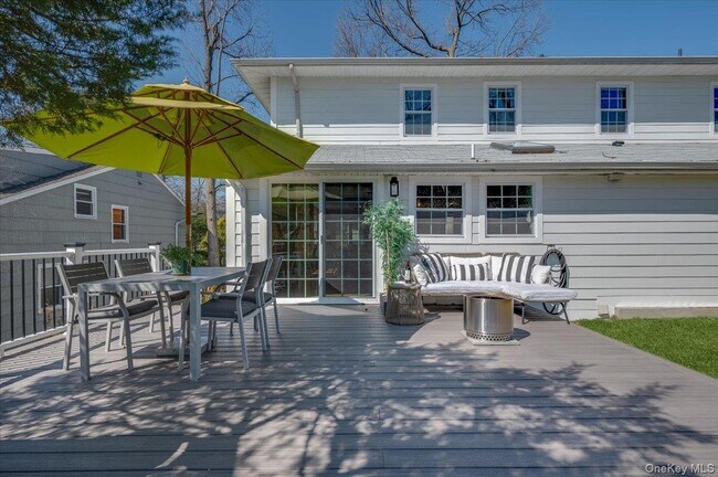 Building Photo - 19 Sherwood Dr