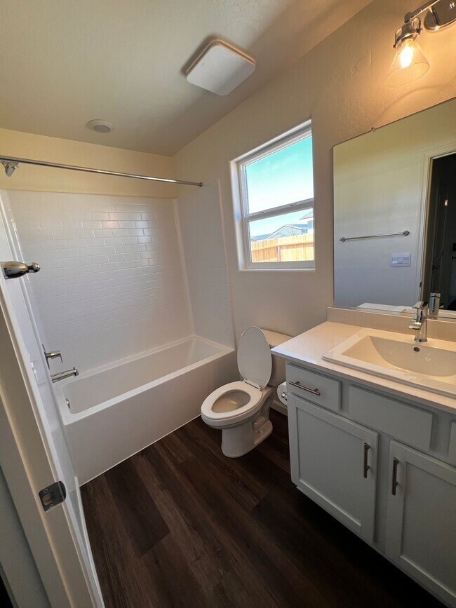 Building Photo - 5805 Beltrami Pl