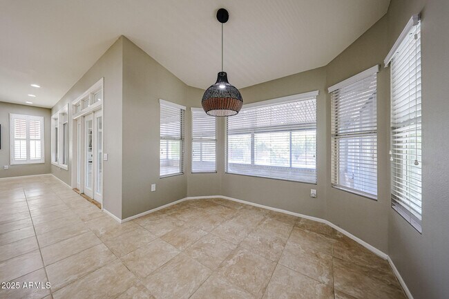 Building Photo - 13507 W Sky Hawk Dr
