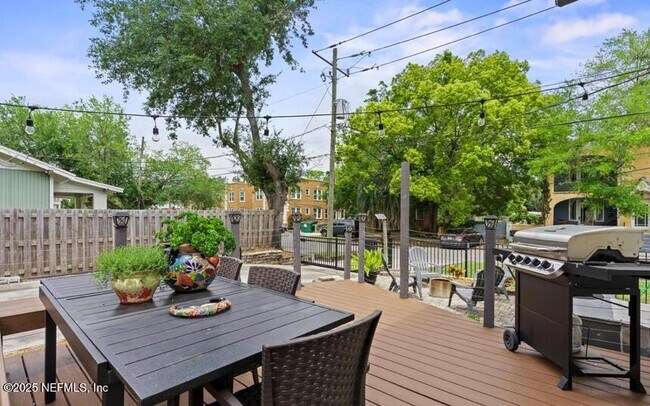 Building Photo - 2623 Forbes St