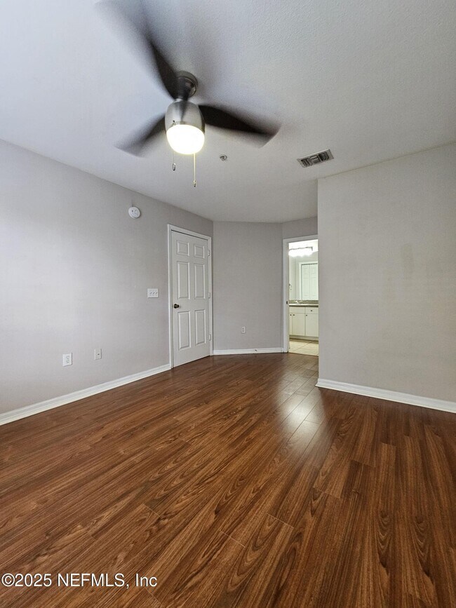 Building Photo - 3591 Kernan Blvd S