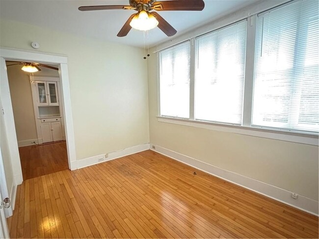 Building Photo - 7726 S Claiborne Ave