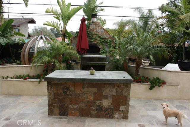 Building Photo - 224 Cll De Madrid