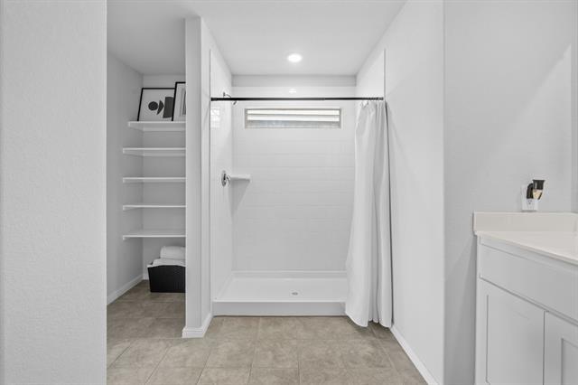 Building Photo - 709 Mount Vis Ln