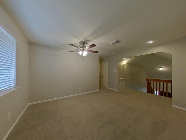 Building Photo - 5511 Fairview Forest Dr