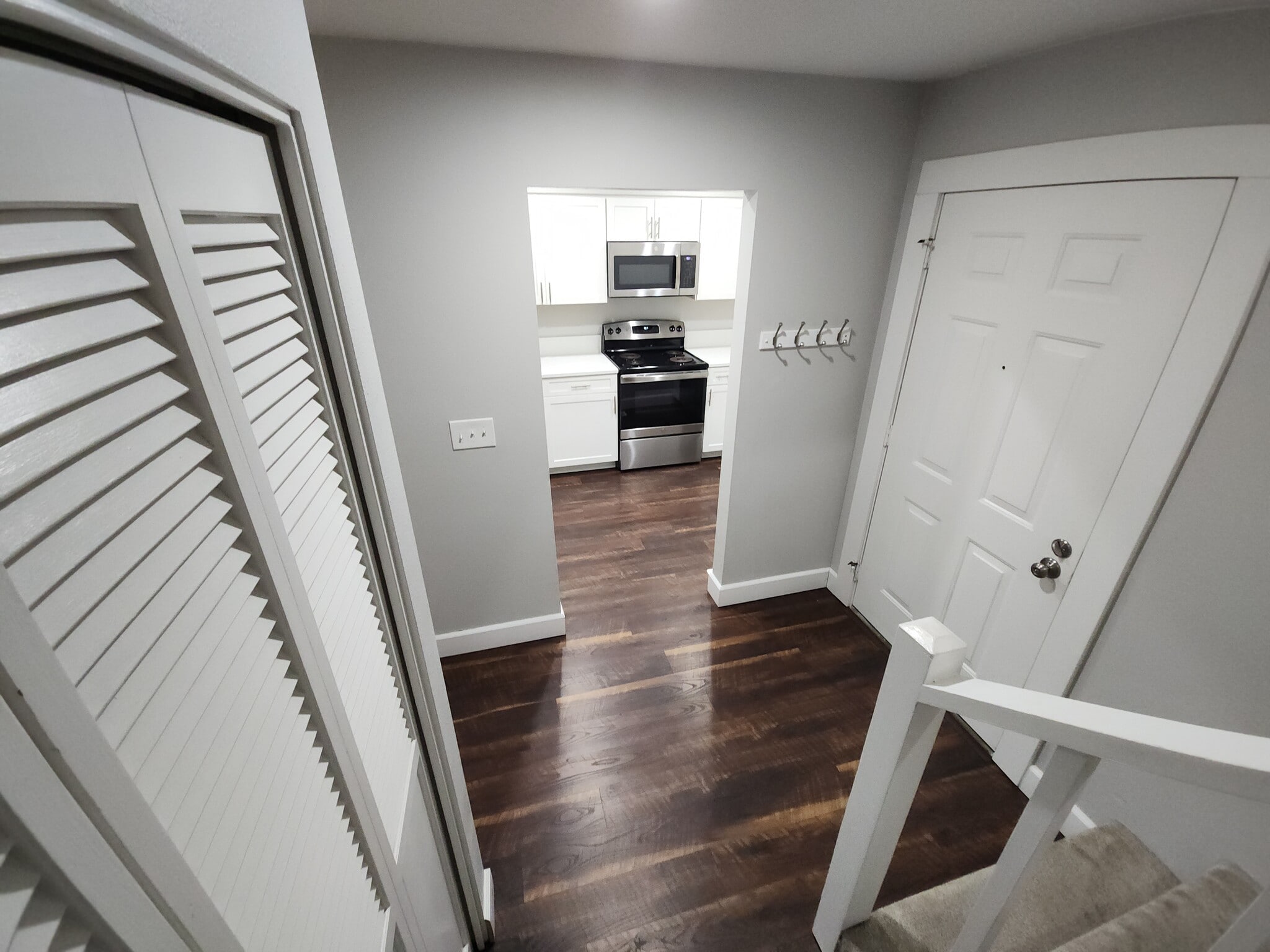 Building Photo - 38 NE 143rd Ave