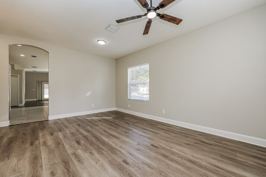 Building Photo - 1602 Cason Wood Ct