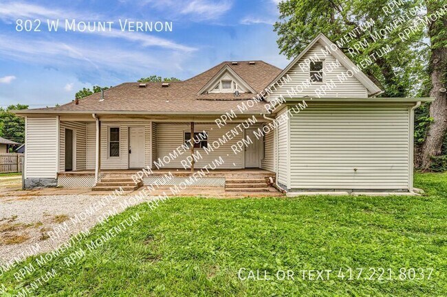 Building Photo - 802 W Mt Vernon St