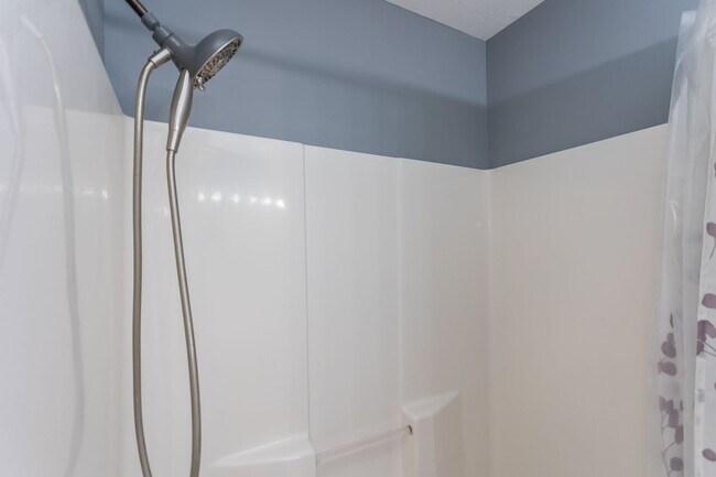 Building Photo - 3 Bedroom Home in Massanutten!!!