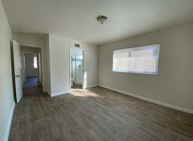 Building Photo - 18648 Klum Pl