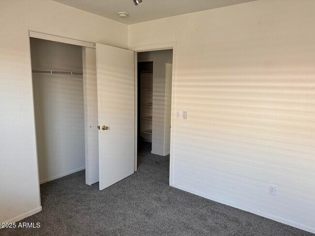 Building Photo - 81 S 223rd Ave