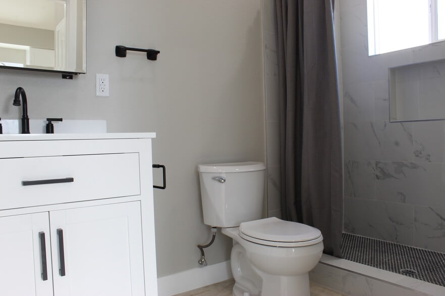 Building Photo - 20803 Bassett St