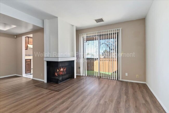 Building Photo - 6871 Countrywoods Cir