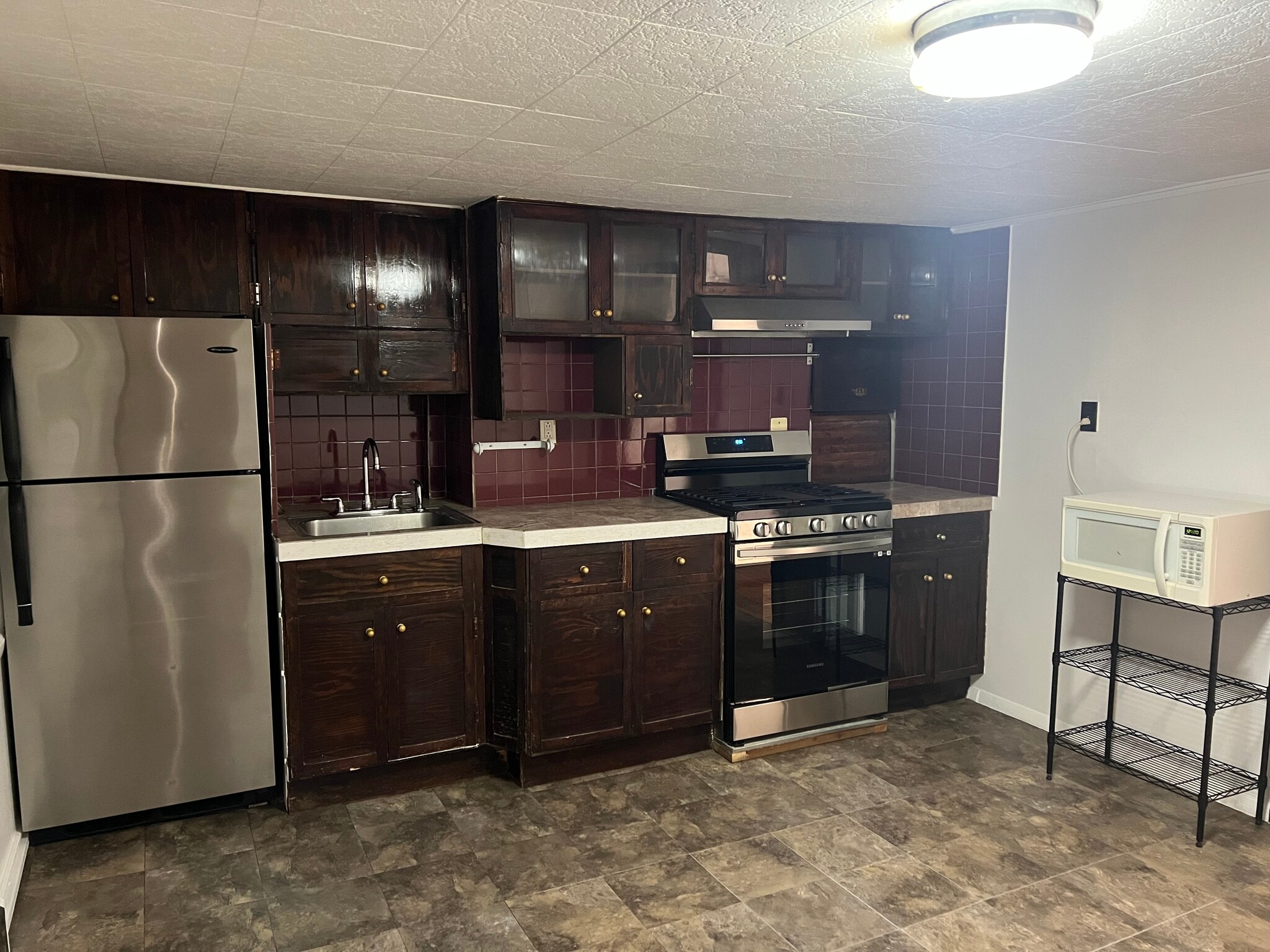 Building Photo - 60 St Pauls Ave