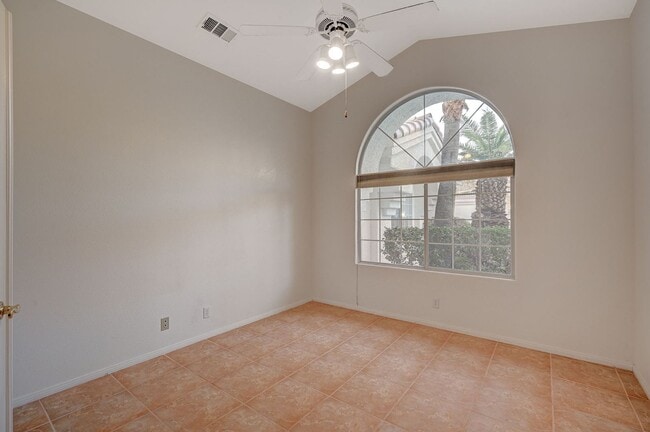 Building Photo - Great Calico Ridge Home