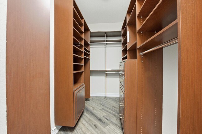 Building Photo - 11788 Knightsbridge Pl