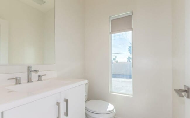 Building Photo - 6810 E Lyra Dr