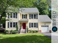 Building Photo - 5702 Saddle Hill Dr