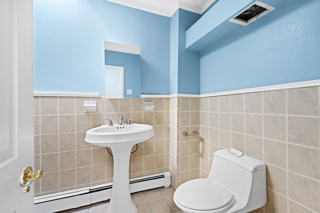 Building Photo - 37 Belmont Ave