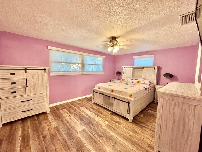 Building Photo - 1354 Linstock Dr