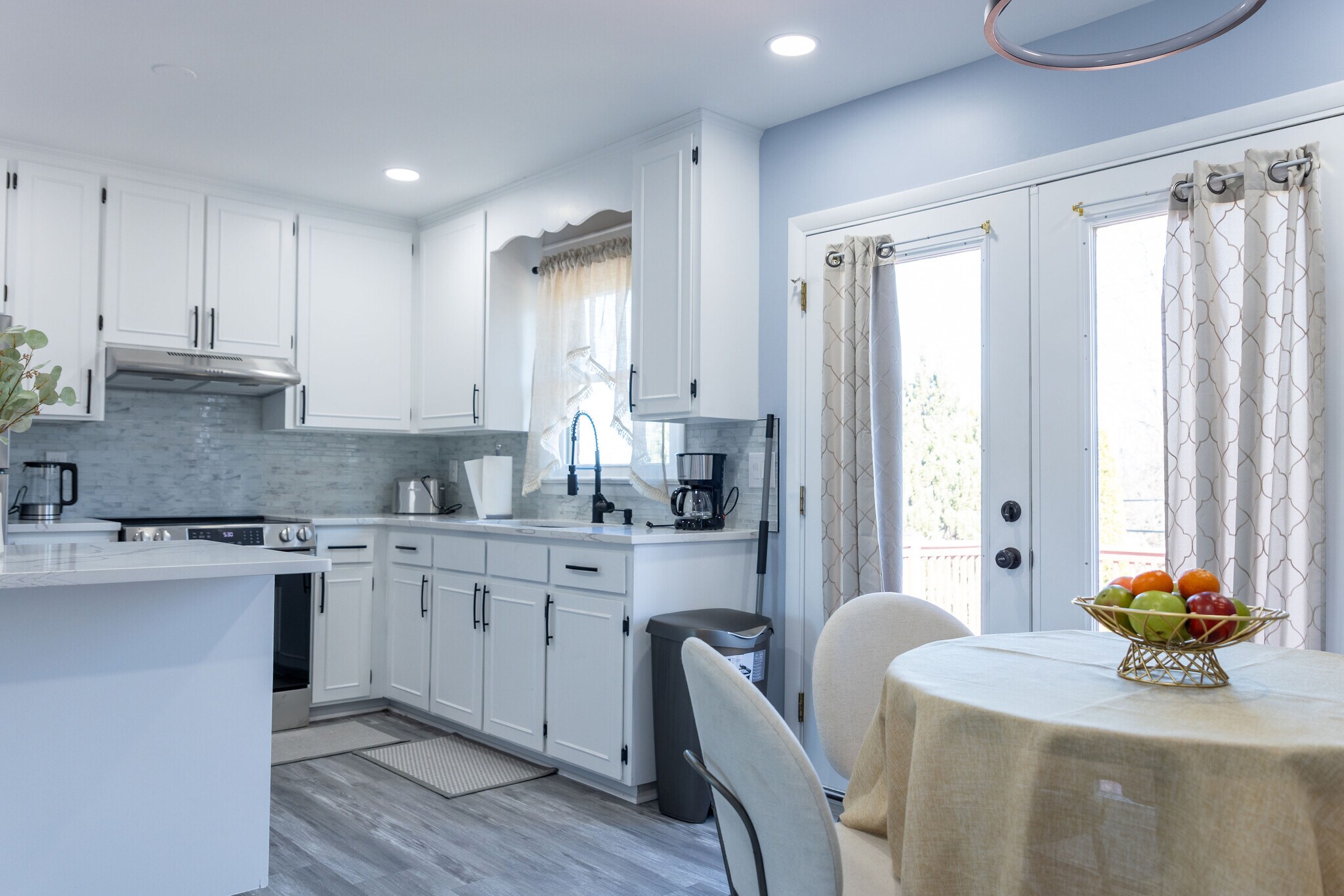 Building Photo - 412 Kingswood Ter