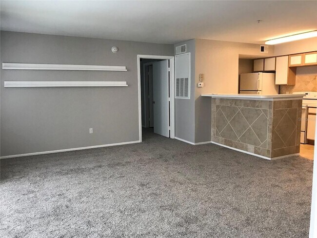 Building Photo - 2209 Antigua Pl