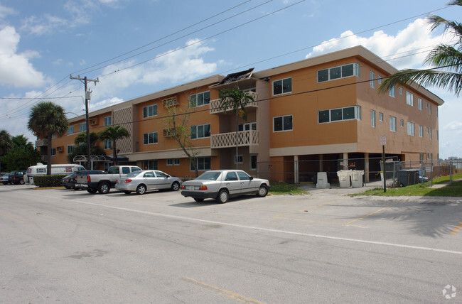 Building Photo - Royal Isle Apartments