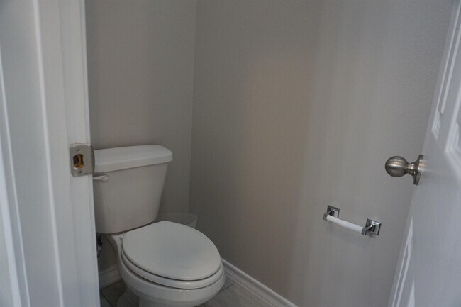 Building Photo - 1610 Alborada Dr.