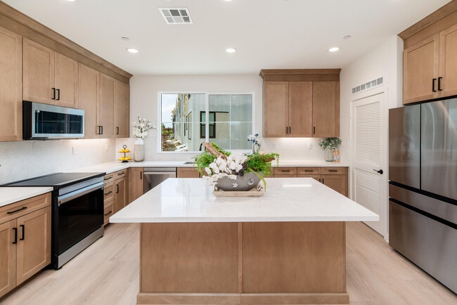 Building Photo - 4618 Catmint Ln
