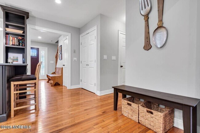 Building Photo - 1923 Whitesville Rd